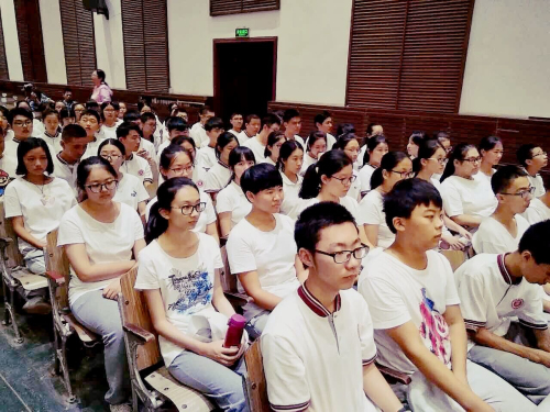 4.开营仪式2.jpg 4.开营仪式2.jpg