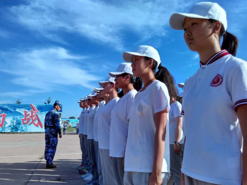 2.军训初貌.jpg 2.军训初貌.jpg