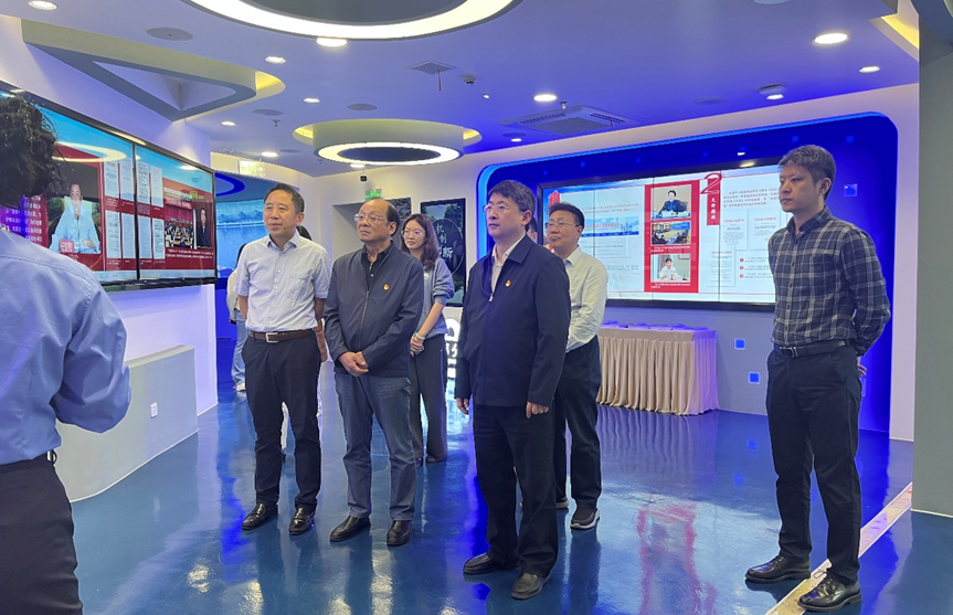 1759980088963427.png 下载 (1).png